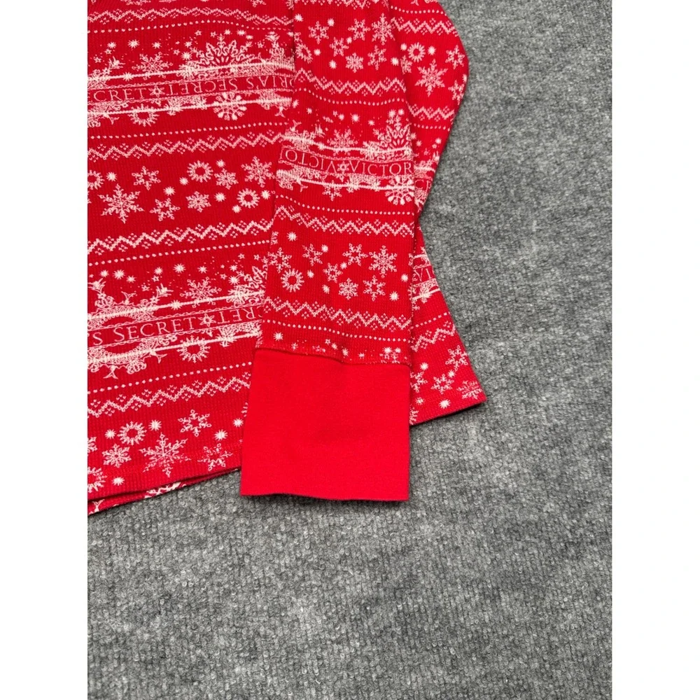 Victoria's Secret Red Snowflake Thermal Henley Top‎ Womens Large Holiday